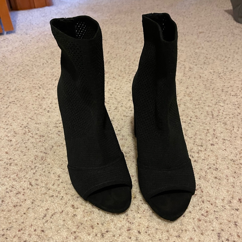Black Peep Toe Heeled Boots